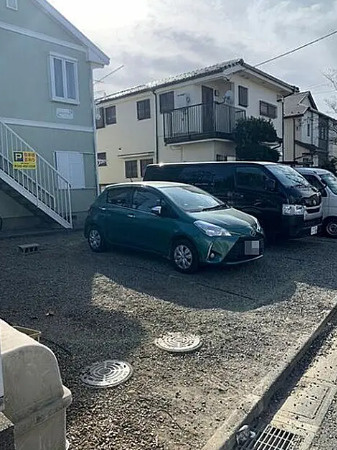 グリーンパークの駐車場