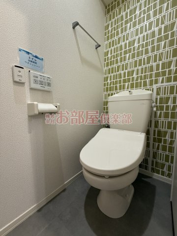 エクリスⅡのトイレ|ゆったりとした空間のトイレです