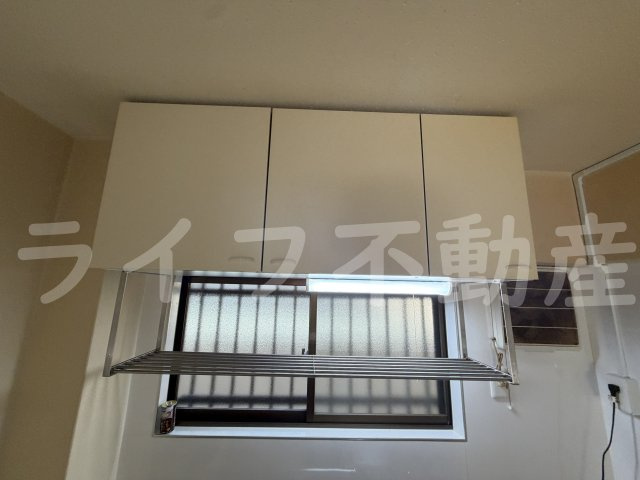トリプルステーション菱屋西の収納