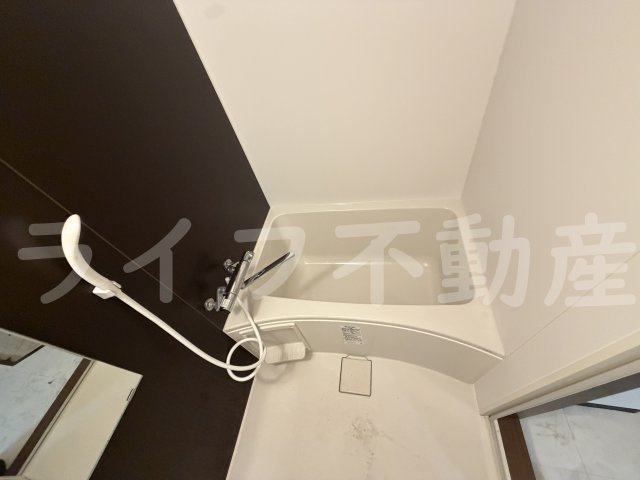 トリプルステーション菱屋西の浴室