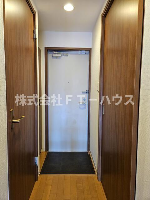 ドエル宇田川の玄関