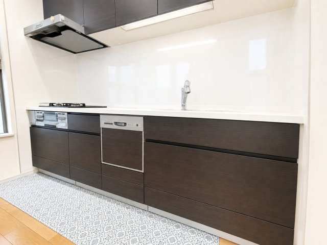 江戸川区東葛西４丁目 中古戸建のキッチン
