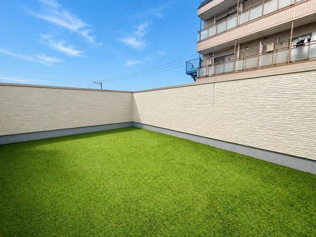 江戸川区東葛西４丁目 中古戸建のバルコニー|ルーフバルコニー