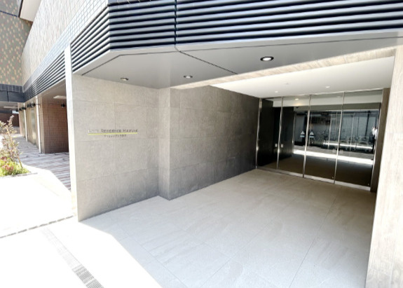 ＬＩＭＥＲＥＳＩＤＥＮＣＥ　ＨＩＫＩＦＵＮＥのロビー