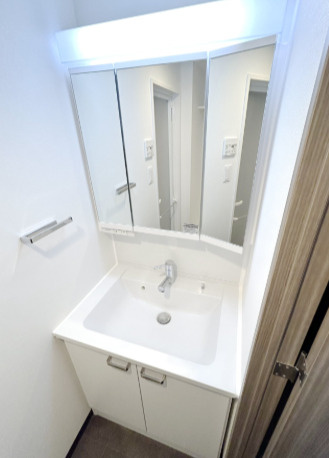 ＬＩＭＥＲＥＳＩＤＥＮＣＥ　ＨＩＫＩＦＵＮＥの洗面所