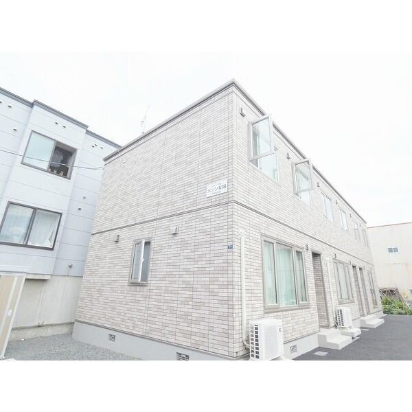 札幌市東区北十八条東８丁目のテラスハウス