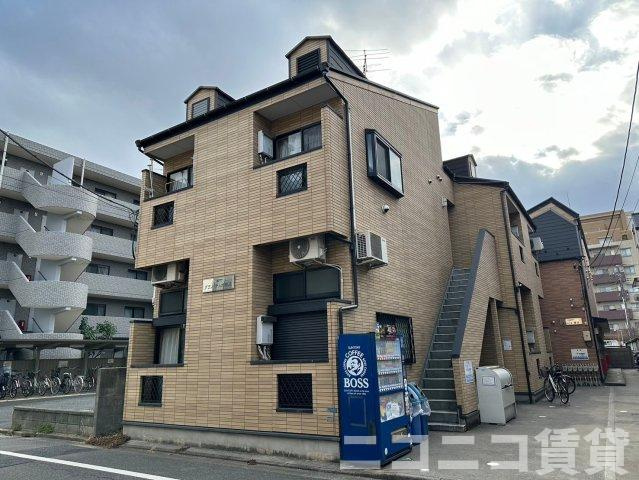 葛飾区柴又３丁目のアパートの外観|
