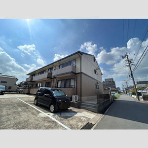 アルシェ　Bの駐車場