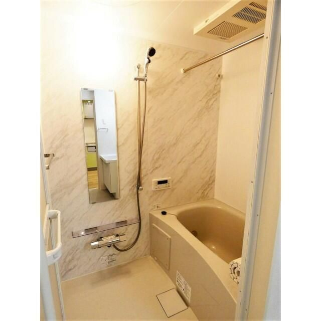 ジュノス豊玉ＴＯＫＹＯＺＥＲＯ　ＥＭＩＳＳＩＯＮ　ＨＯＵＳＥの浴室