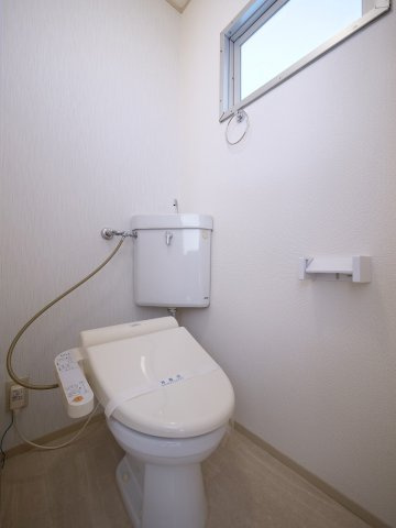 グリーンハイツ福富A棟のトイレ|※写真は別の部屋のものです。