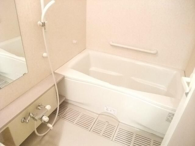 さくらガーデン旭が丘の浴室