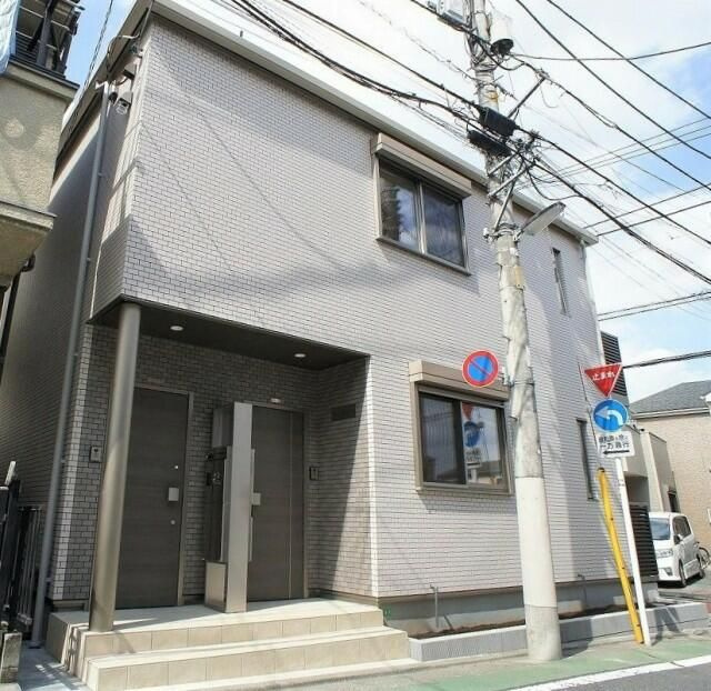 ポローニヤハウスの外観