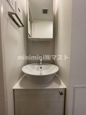 エスリード大阪イーストエッジの洗面所