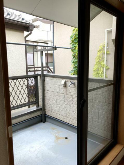 荒井方のバルコニー