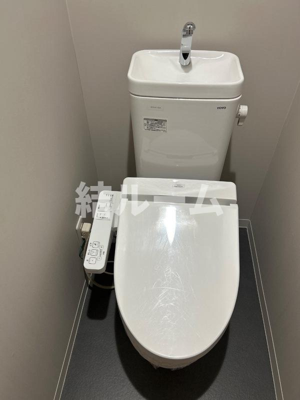 板橋区蓮根１丁目のアパートのトイレ