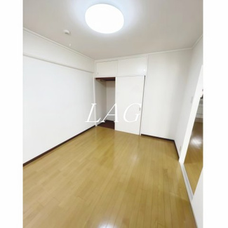 【居間・リビング】 | 白金グレースマンション | 洋室のお部屋です。