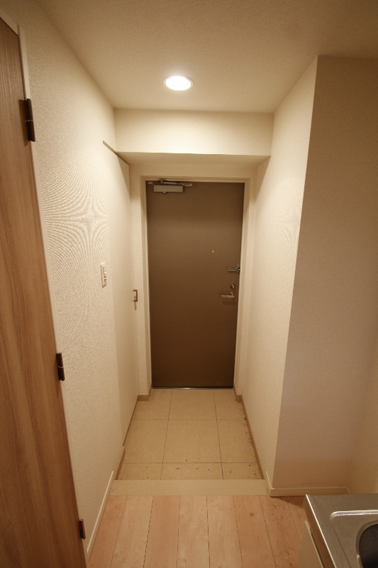 横浜市西区浅間台の賃貸マンションの玄関