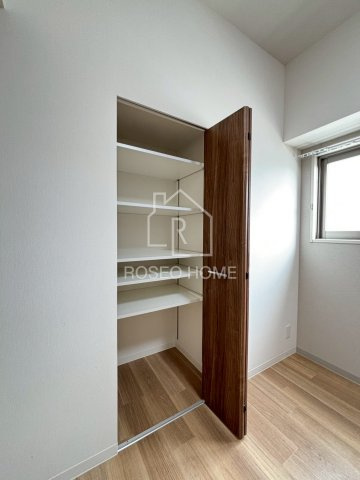 セファ上本町の収納|同マンション別部屋：参考写真