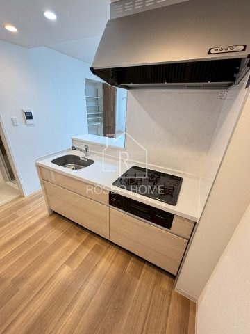 セファ上本町のキッチン|同マンション別部屋：参考写真