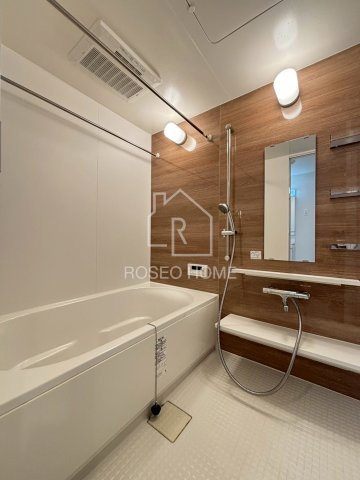 セファ上本町の浴室|同マンション別部屋：参考写真