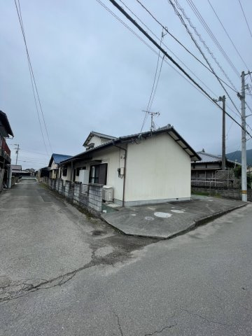 大生院　中古の前面道路含む現地写真