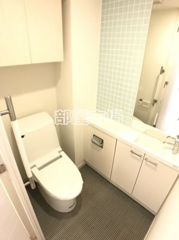 台東区浅草６丁目の賃貸マンションのトイレ