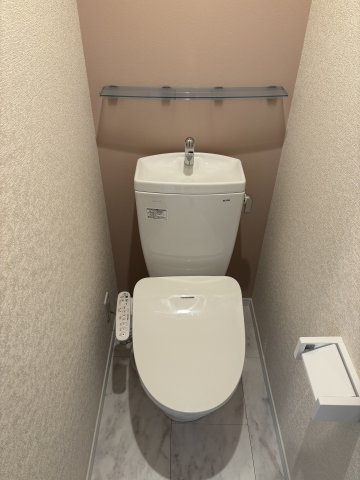 川崎市多摩区中野島４丁目のアパートのトイレ