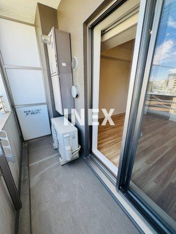 横浜市中区石川町２丁目の賃貸マンションのバルコニー