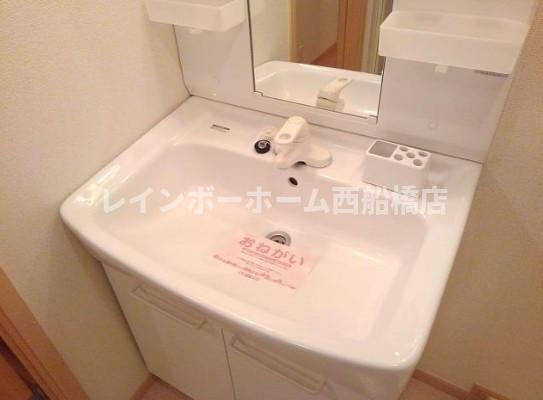 アルカンシエルAの独立洗面台