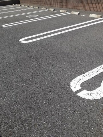 アミティエの駐車場