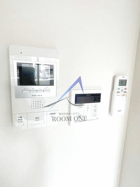 ＪＵ　ＴＯＷＥＲ　ＦＲＯＮＴ　北斎Ｓｔの設備|モニター付きインターホンです。