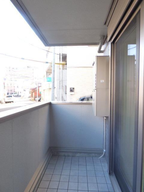 ビューノ伊勢町のバルコニー