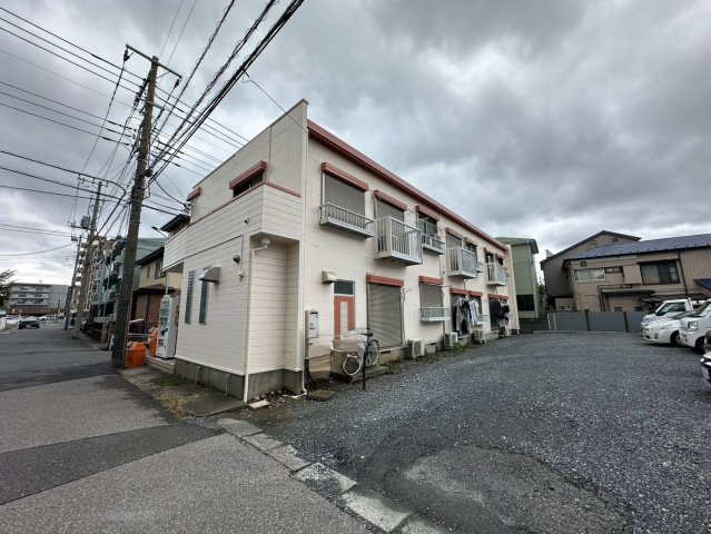 エステートピア岩田の外観