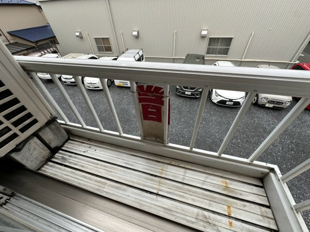 エステートピア岩田のバルコニー