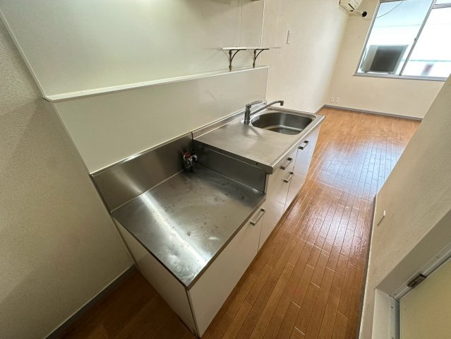 エステートピア岩田のキッチン