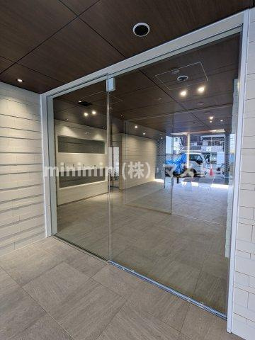 大阪市北区本庄西１丁目の賃貸マンションのロビー