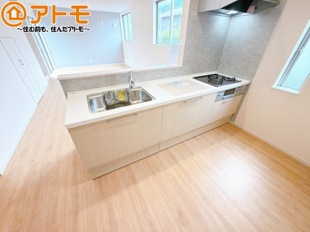 【キッチン】 | 葵区北二丁目12期　新築戸建　全1棟 | 対面式のキッチンはリビングを見渡すことができるので安心♪家族の会話も増えそうですね♪