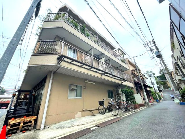 関口ビルの外観
