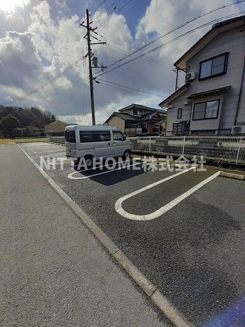 プラティーク　Ⅰの駐車場|駐車場2台分確保あり◎
