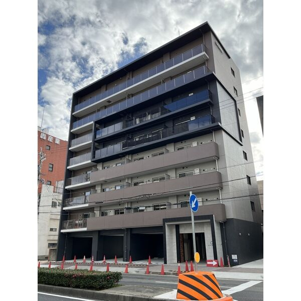 名古屋市西区則武新町３丁目の賃貸マンションの外観