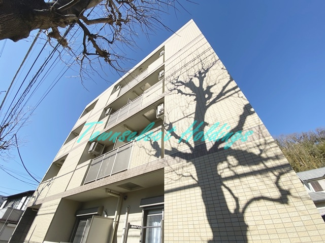イルデュボヌールの外観