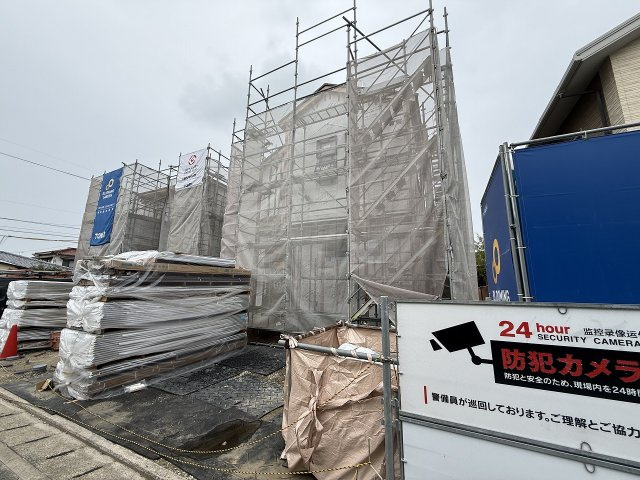 泉３丁目　新築戸建　２棟の外観