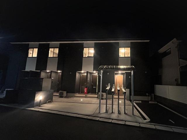 レアルＭＫＭの外観|外観写真（夜）