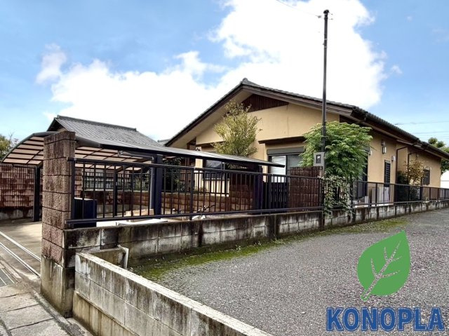【中古戸建】伊勢崎市境伊与久の外観|■外観｜土日のご見学はもちろん、平日・夜間のご案内も大歓迎です♪「今から見たい」や「仕事終わりに見たい」にもご対応できますのでお気軽にお問い合わせください♪