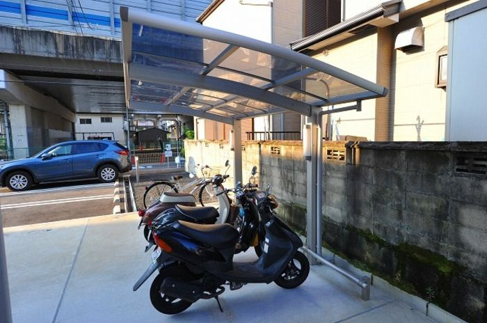 キャトルセゾン瀬田西