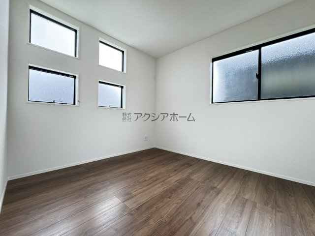 所沢市下安松・全7棟　新築一戸建　3号棟　～並列駐車2台可～の子供部屋|洋室5.5帖
