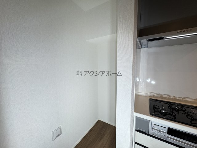 所沢市下安松・全7棟　新築一戸建　3号棟　～並列駐車2台可～の収納|パントリー