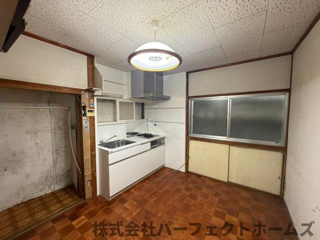 岡山手町戸建のキッチン|ダイニングキッチンです