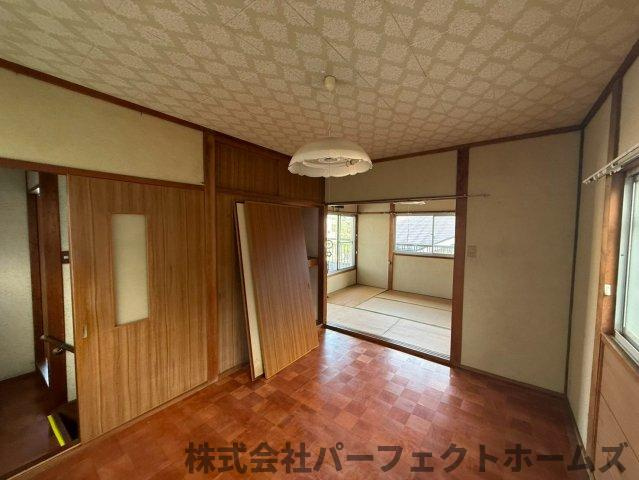 岡山手町戸建の洋室|スタンダードな洋室です
