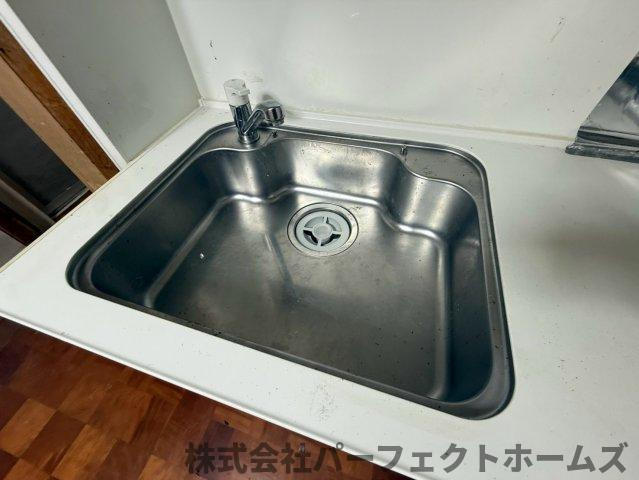 岡山手町戸建のキッチン|キッチンでお料理をお楽しみください